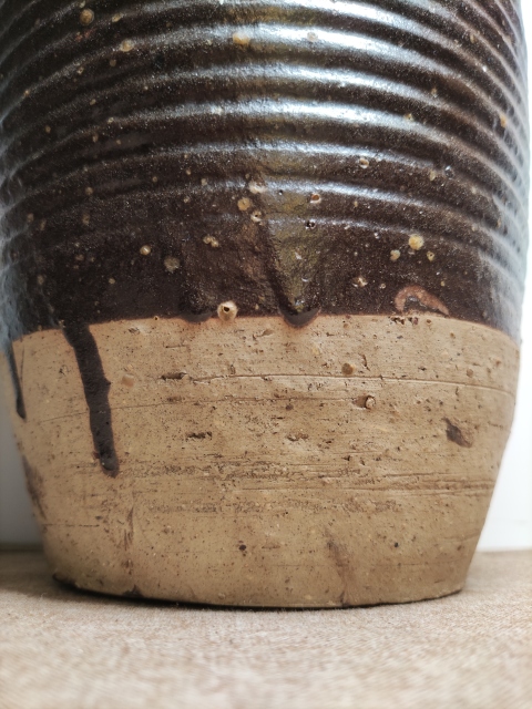 古玩陶瓷磁州窯系醬釉弦紋雙系梅瓶拍賣，當(dāng)前價格2999元