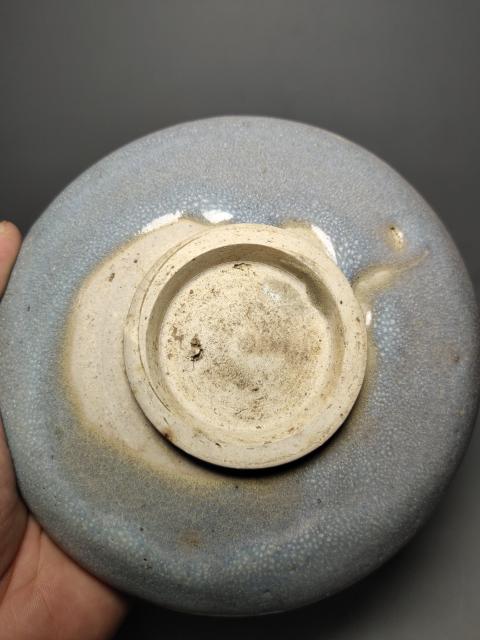 古玩陶瓷金元時期鈞窯天藍雪花釉盤(五大名窯)拍賣,當前價格12000元