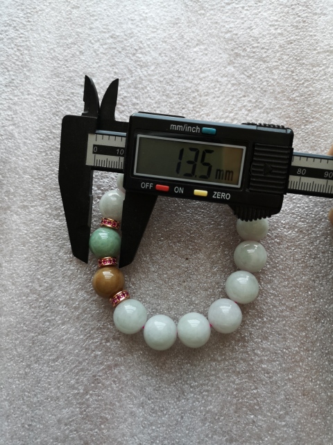 古玩玉器翡翠手串拍賣，當前價格260元