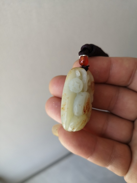 古玩玉器仿料子皮雕拍賣，當(dāng)前價格298元