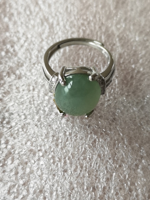 古玩玉器翡翠鑲嵌戒指拍賣,當前價格555元