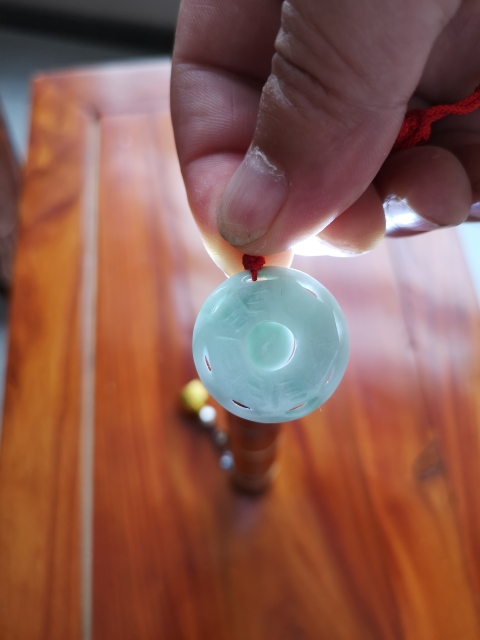 古玩玉器翡翠八卦轉(zhuǎn)心佩拍賣，當(dāng)前價(jià)格198元