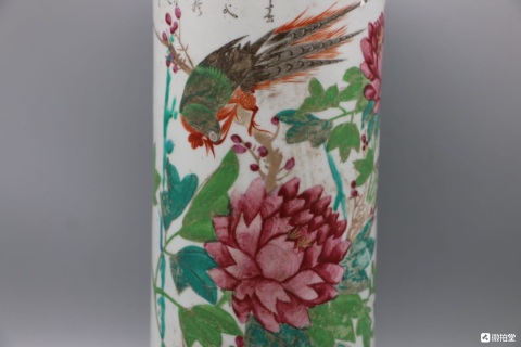 古玩陶瓷民國(guó)淺降彩花鳥(niǎo)紋帽筒拍賣(mài),當(dāng)前價(jià)格1888元