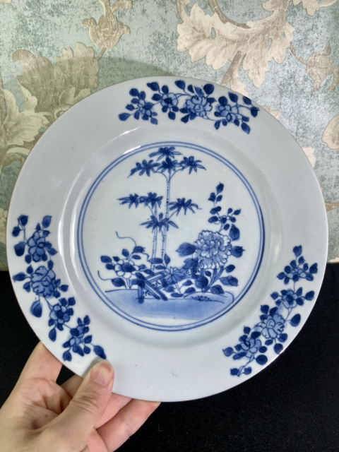 古玩陶瓷清雍正乾隆時期竹石牡丹紋青花盤拍賣,當前價格1999元