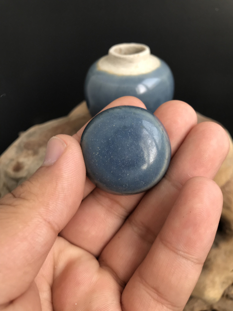 古玩陶瓷清乾隆霽藍釉砂口小蓋罐拍賣，當前價格5000元