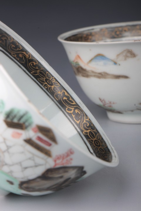 古玩陶瓷【3543-44】清雍正墨彩通景山水?dāng)y琴訪友圖杯拍賣(mài)，當(dāng)前價(jià)格23500元
