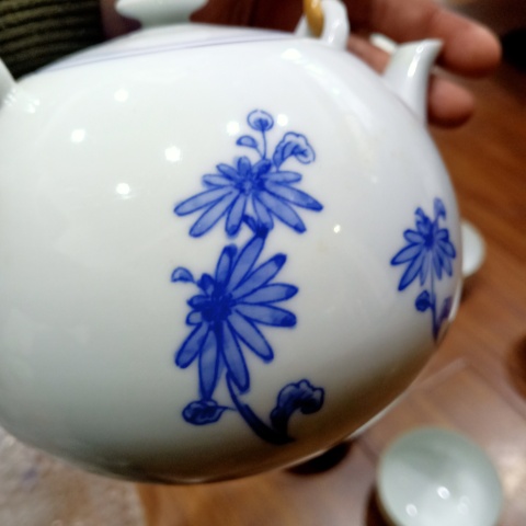 古玩陶瓷名品平安瑞光青花茶具拍賣,當(dāng)前價(jià)格388元