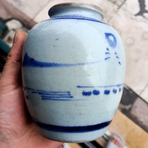 古玩陶瓷清中期青花山水紋罐拍賣,當前價格288元