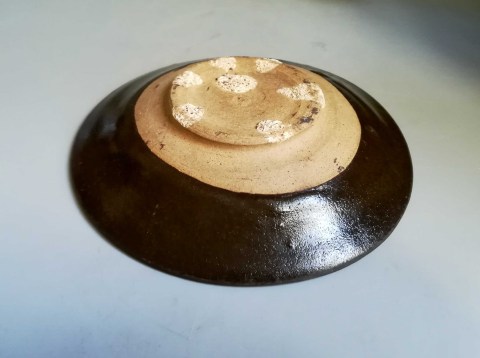 古玩陶瓷元明磁州窯褐釉盤拍賣，當前價格999元