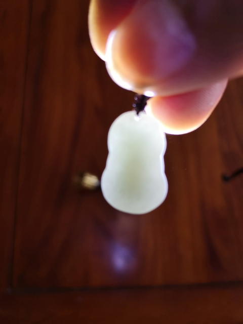 古玩玉器觀音拍賣，當前價格120元