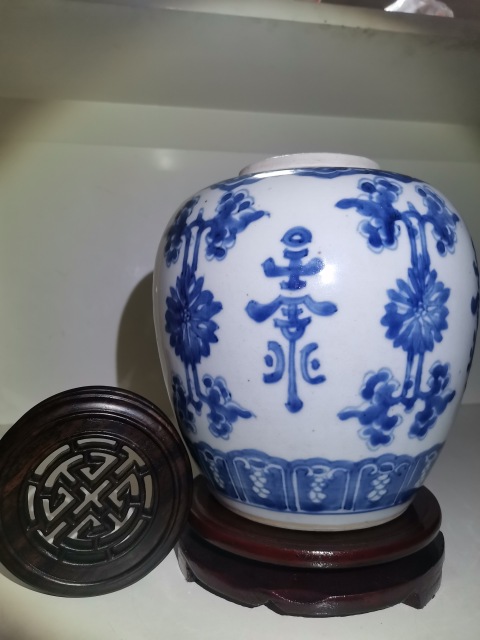 古玩陶瓷青花花間壽蓋罐拍賣,當前價格6666元