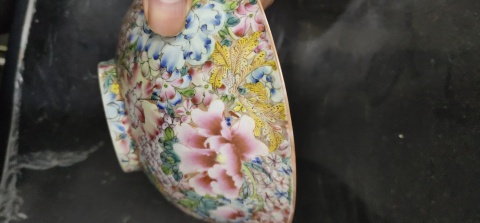 古玩陶瓷大清光緒年制款百花不落地粉彩碗拍賣,當前價格2999元