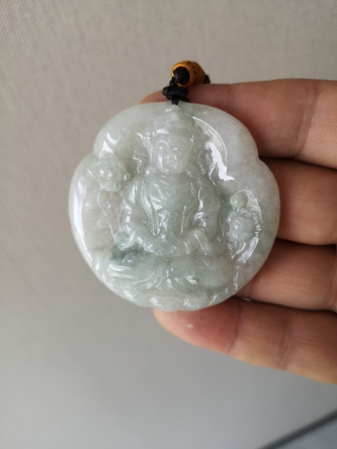 古玩玉器翡翠觀音拍賣,當前價格550元