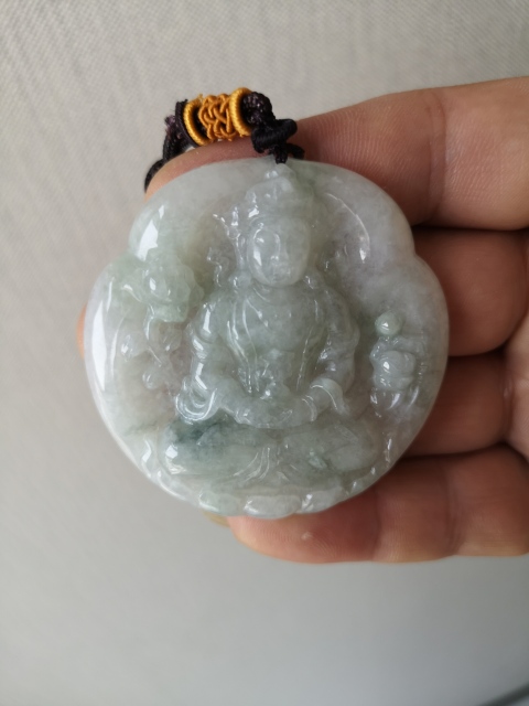 古玩玉器翡翠觀音拍賣,當前價格550元