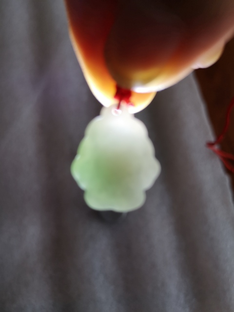 古玩玉器翡翠掛件拍賣，當前價格198元