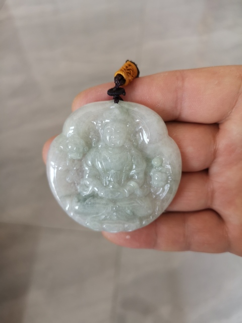 古玩玉器翡翠觀音拍賣,當前價格550元