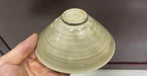 古玩陶瓷宋代,耀州窯,青瓷斗笠盞拍賣,當前價格6666元