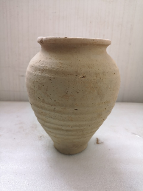 古玩陶瓷元代陶罐拍賣,當(dāng)前價格550元