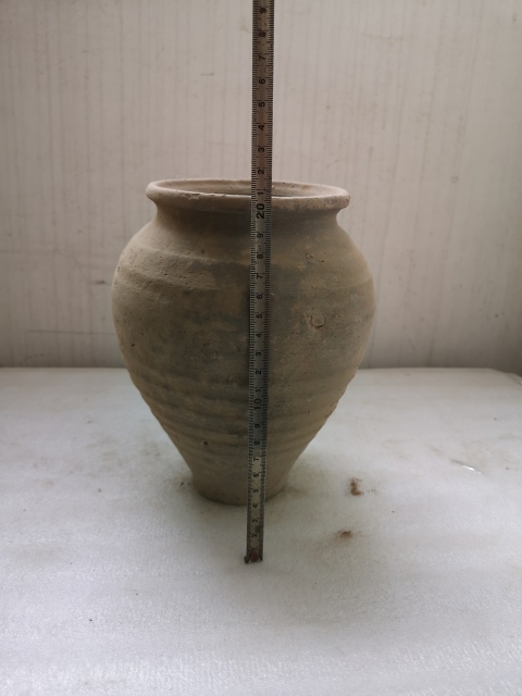 古玩陶瓷元代陶罐拍賣,當(dāng)前價格550元