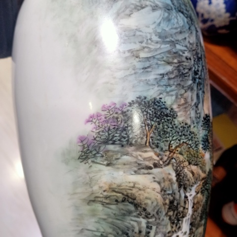 古玩陶瓷粉彩描金青綠山水紋撇口瓶拍賣,當前價格2999元