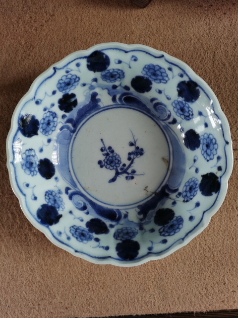 古玩陶瓷晚清民國 青花團花花口碗拍賣，當前價格419元