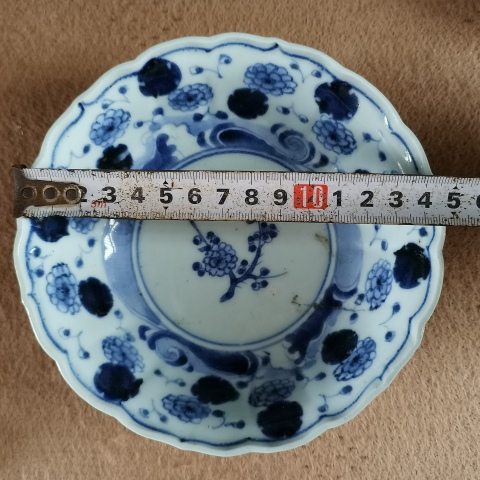 古玩陶瓷晚清民國 青花團花花口碗拍賣，當前價格419元