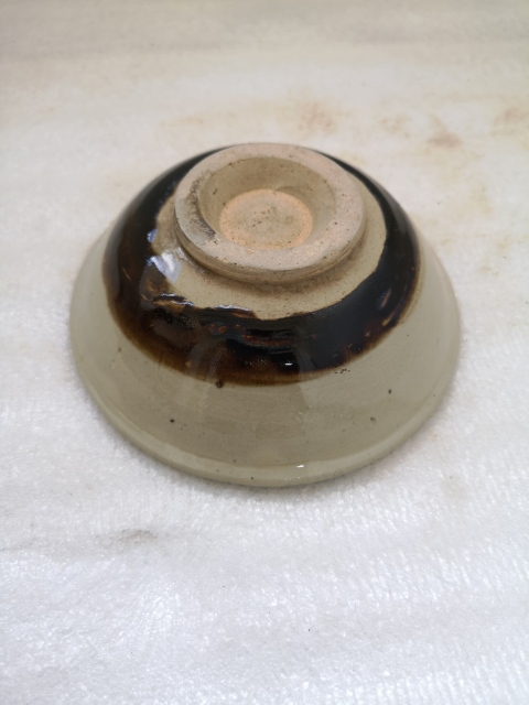 古玩陶瓷磁州窯系黑白釉碗拍賣,當前價格680元