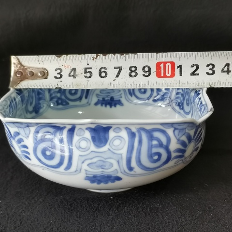 古玩陶瓷【五良大甫】晚清民國(guó) 四方窩角青花碗拍賣(mài),當(dāng)前價(jià)格656元