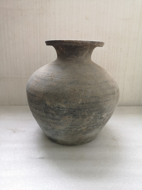 古玩陶瓷灰陶撇口罐拍賣，當前價格680元