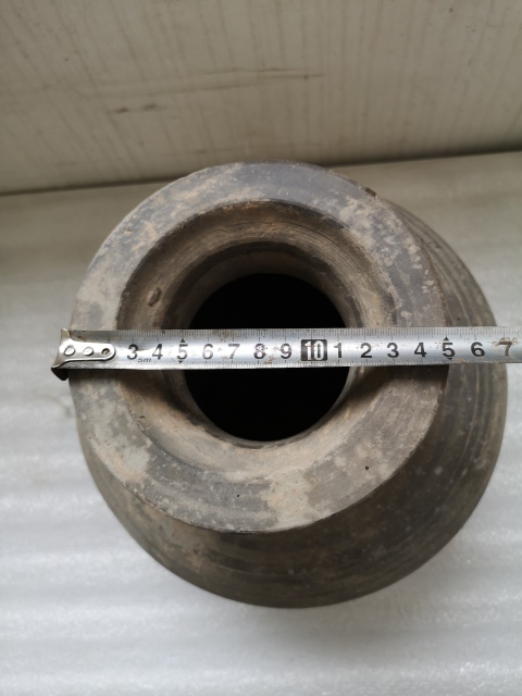 古玩陶瓷灰陶撇口罐拍賣，當前價格680元