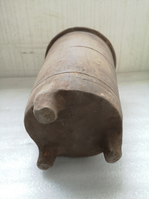 古玩陶瓷灰陶三足谷倉拍賣,當前價格1200元