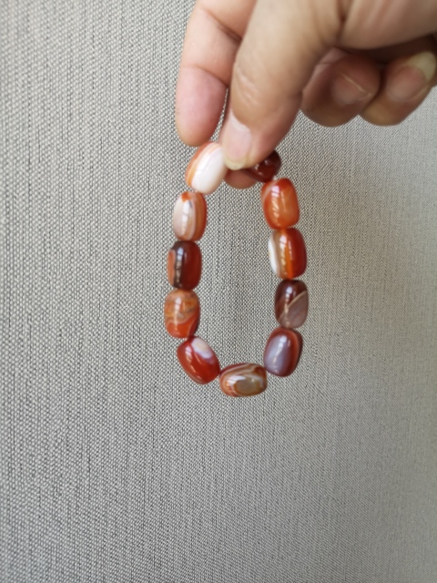 古玩玉器瑪瑙手串拍賣,當前價格398元