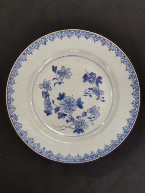 古玩陶瓷清乾隆時期青花盤拍賣，當前價格1999元