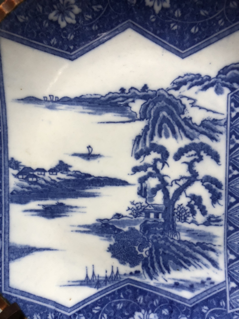 古玩陶瓷民國開卷山水風景青花大賞盤拍賣,當前價格200元