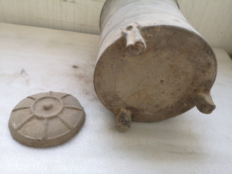 古玩陶瓷灰陶獸足谷倉罐拍賣,當前價格680元