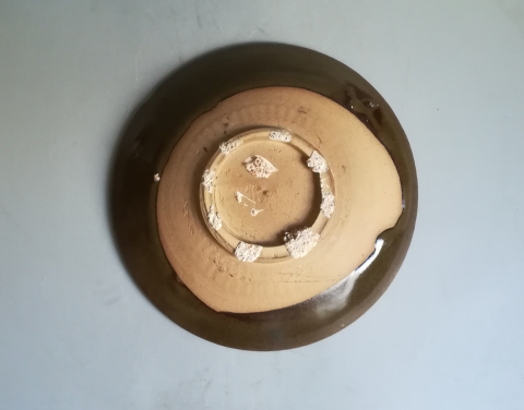 古玩陶瓷明代磁州窯茶葉末釉盤拍賣，當前價格999元