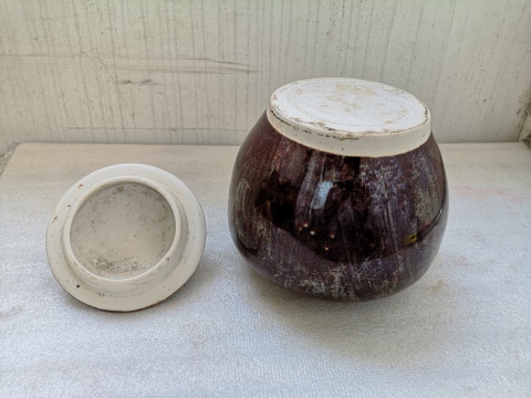 古玩陶瓷醬釉蓋罐拍賣,當前價格450元