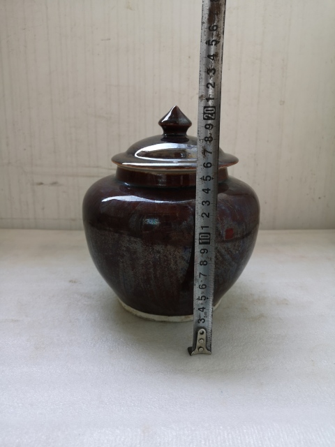 古玩陶瓷醬釉蓋罐拍賣,當前價格450元