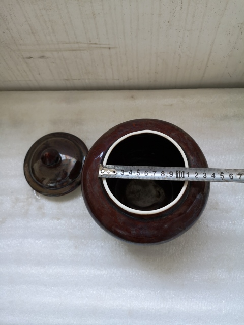 古玩陶瓷醬釉蓋罐拍賣,當前價格450元