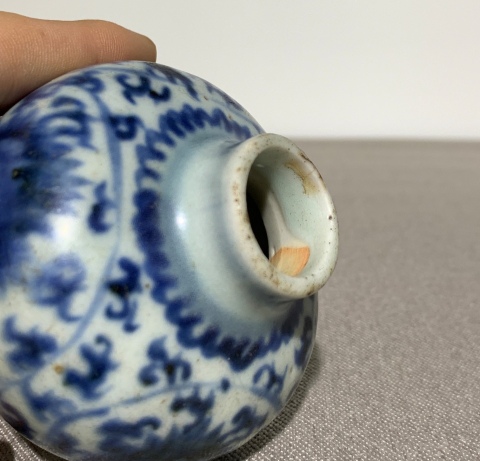 古玩陶瓷明中期花卉紋青花水盂拍賣,當前價格4800元