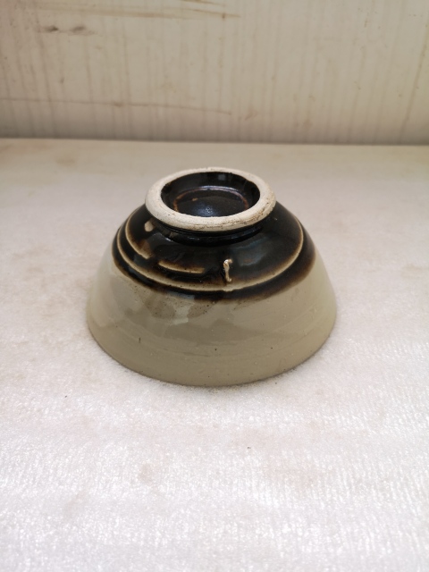 古玩陶瓷磁州窯白地黑彩碗拍賣，當前價格680元
