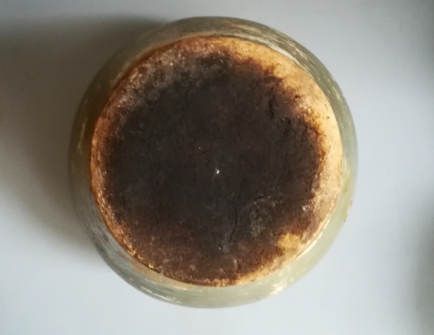 古玩陶瓷明代陽刻卷云紋綠釉罐拍賣,當前價格3800元