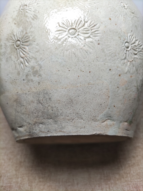 古玩陶瓷清.黃釉印花四系梅紋罐900拍賣,當前價格900元