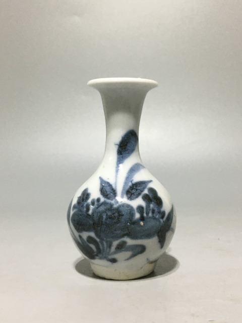 古玩陶瓷【明末】玉壺春瓶【瓶中皇后】【估價(jià)萬元】拍賣，當(dāng)前價(jià)格1430元