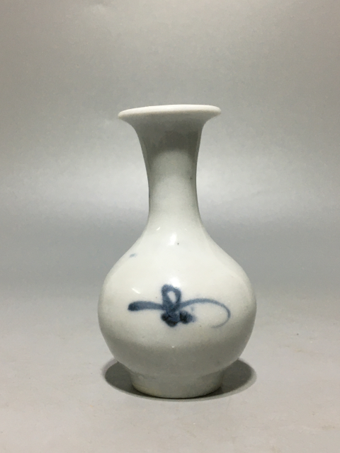 古玩陶瓷【明末】玉壺春瓶【瓶中皇后】【估價(jià)萬元】拍賣，當(dāng)前價(jià)格1430元