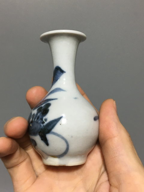 古玩陶瓷【明末】玉壺春瓶【瓶中皇后】【估價(jià)萬元】拍賣，當(dāng)前價(jià)格1430元