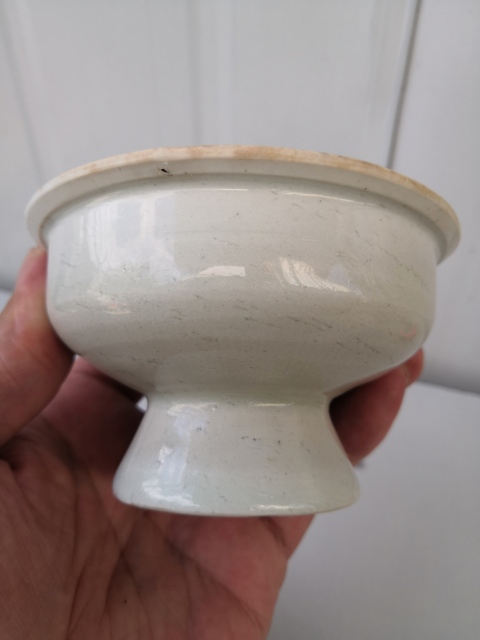 古玩陶瓷影青高足蓋盒拍賣，當前價格280元