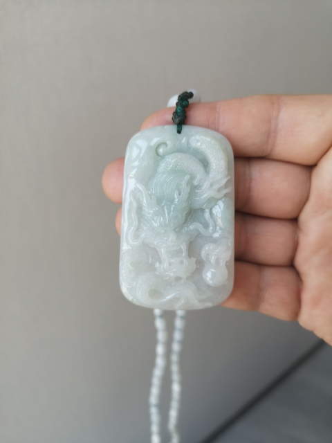 古玩玉器翡翠龍牌拍賣,當前價格850元