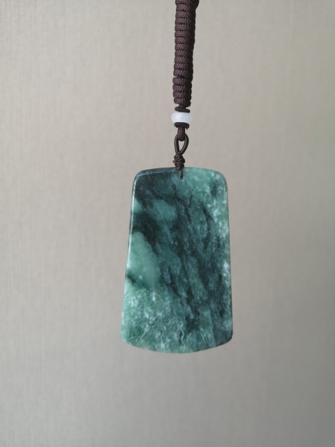 古玩玉器龍牌拍賣,當(dāng)前價格850元