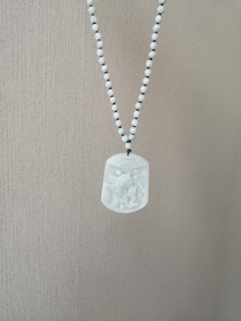 古玩玉器翡翠牌拍賣(mài),當(dāng)前價(jià)格398元